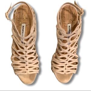 ❤️SOLD❤️Manolo Blahnik Coddila Strappy Suede High-Heel Sandal SIZE: EU 37